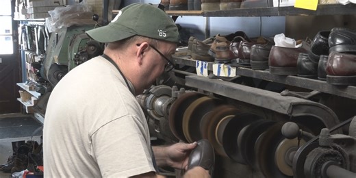 Charles Street Shoe Repair staying in Rockford