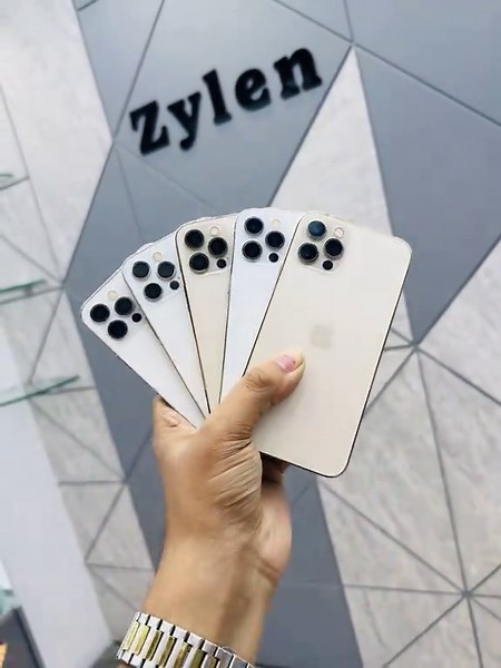 iPhone 12 Pro - 128/256GB In Stock Now!