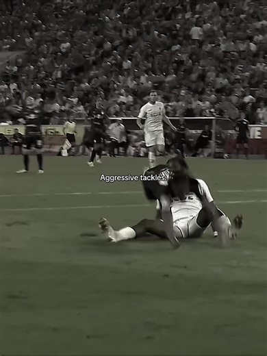 #theartofdefending | Tackles In Football