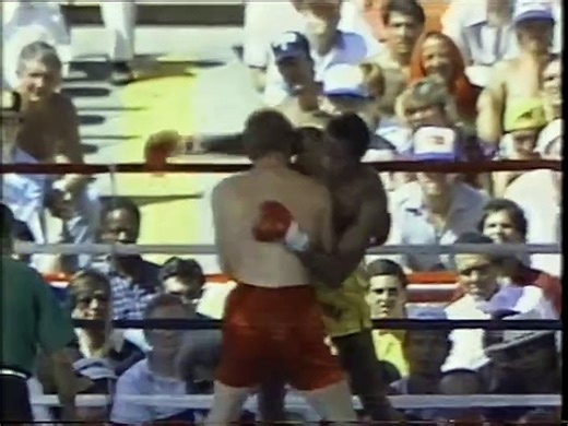 colin jones vs milton mccrory 2 - boxing - WBC world welterweight title