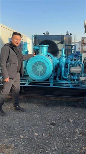 Natural gas compressor#CNGGas station#CNGStorage tan