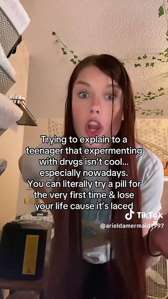 As a recovering addict who got addicted when I was a teen still, I will ALWAYS be loud about my past mistakes to help prevent others from making the same ‼️‼️ #fyp #addictionrecovery #addiction #sober #recovery