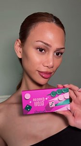 Game On Glow Blush And Highlighter Palette Reviewc