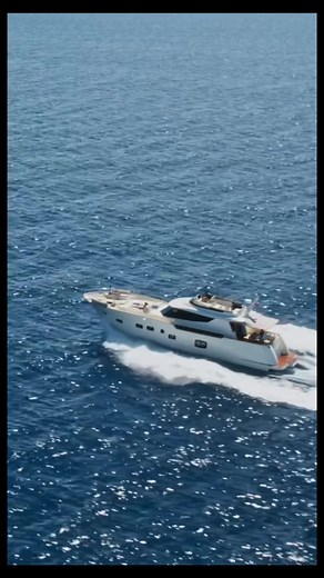 Monachus MY-70F Fly: Luxury Flybridge Yacht