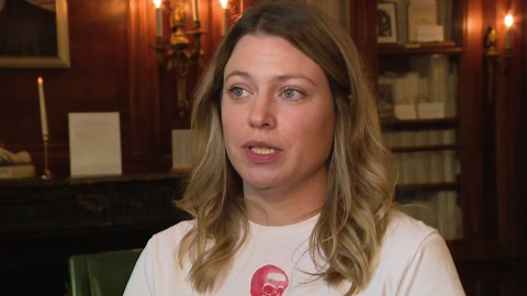 Weekend Break: International Museum of Surgical Science - WGN News at 5