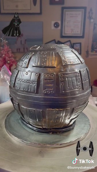 Death Star Cake! #starwars #starwarstiktok #deathstar #cake #cakedecorating #bakingtiktok #baking #sculptedcake #groomscake #weddingcake #fortworth #fortworthbaker