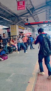 425K views · 1.3K reactions | Acchi video ke piche Cameraman ka bhi hard work hota hai❤️ . . #bts #dance #video #hardwork #cameraman #love #foryou #ankitdancer01 #reels #instareels #instalove #instagood #instadaily #instagram @creators @instagram | Ankit Dancer | Facebook