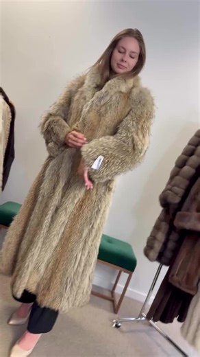 This coat is made of real coyote fur. This coat is in excellent condition, soft and thick, great fur quality, vintage and a rare find. The coat has a full-length design. Size and Measurements: Size of the coat is Medium | M - Fits for Small size too. Measurements of the coat are as below: Length of coat around chest is 104 cm / 40.9 in Shoulder to shoulder 44 cm / 17.3 in Height top to bottom 116 cm / 45.5 in Arms length 62 cm / 24.4 in Pockets: Yes Receive your order fast in U.S , U.K or the re