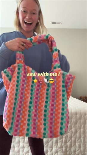 DIY Beach Bag from a Towel: An Easy Sewing Tutorial