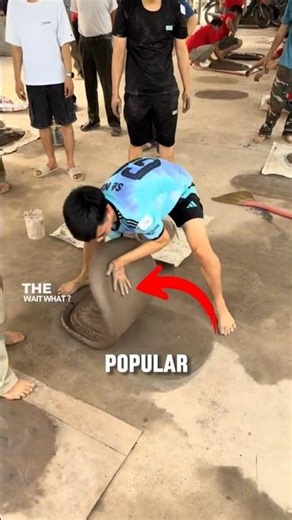 The Most Popular Mud Game in Vietnam!🤔