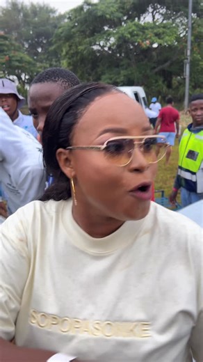 S O M A K H U M B I ! on Instagram: "Ma Antiza at it again “Mina angidlali ekhaya kphela , ngidlala yonke indawo” 🏆🥇"