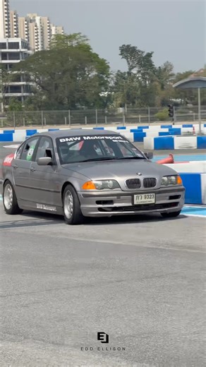 BMW E46 323i Track Weapon Unleashed 🔥