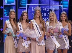 Miss Polski Nastolatek 2019 została Magdalena Michalska z Orzesza. Wygrała najpiękniejsza