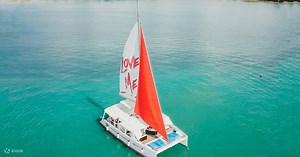 Coral Island Catamaran Yacht Half Day Tour from Phuket - Klook Singapore