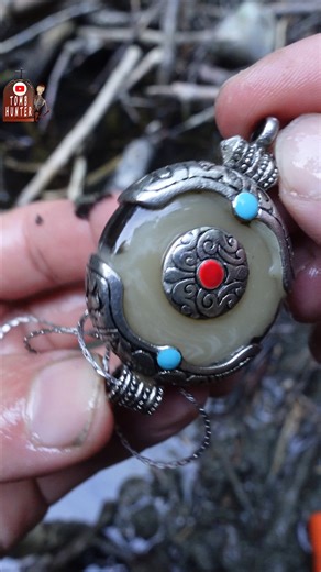 4.1K views · 26 reactions | treasure emerging from beneath the water | Treasure Hunter Gold | Facebook