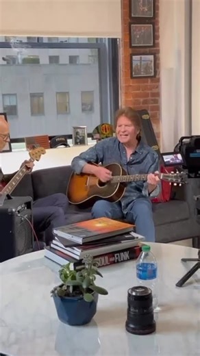 Lester Holt joined John on bass for a special performance of “Have You Ever Seen The Rain”