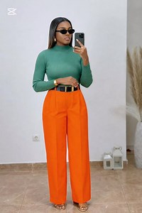 Je ne vends pas ces couleurs de vêtements pour le moment !👍 Tu n'as pas besoin d'être riche pour savoir t'habiller Tu n'as pas besoin d'être riche pour savoir bien marier les couleurs Regarde les vidéos et images qu'on publie ici , et sert toi de ça pour bien agencer les vêtements que tu as déjà . Oui si tu as de l'argent tu peux changer ta garde-robe et je t'encourage même à le faire Mais tu peux très bien savoir t'habiller en commençant avec les vêtements que tu as Donc n'attends pas d'avoir 