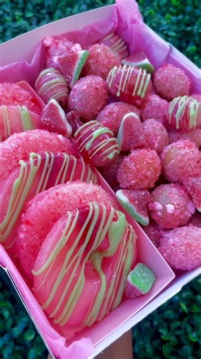 42K views · 550 reactions | Our Watermelon candied Grapes and Pineapples will be available to purchase Tomorrow 4-8pm @huevonecafefoodtruck!  You can also find these available in 3 sizes on our Website for Pre-order. LINK IN BIO! #candiedfruit #candiedgrapes | Sugar Mamas | Facebook