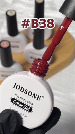 DIY Color Gel Nails at Home