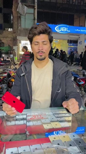 iPhone SE 2020 128GB Pta Approved ✅ @Zain RajpOot 🔥 #iphonese2020 #iphone