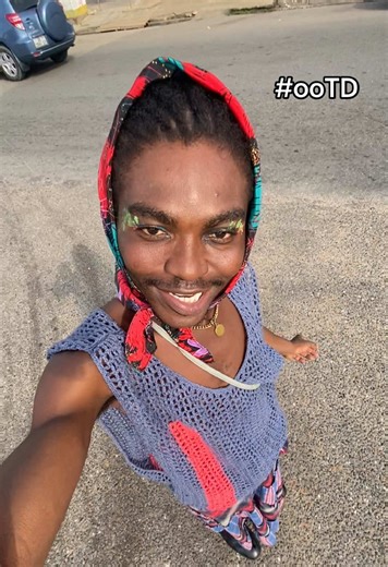 Malefashion Trends: Iconic Skirts and Beauty Essentials