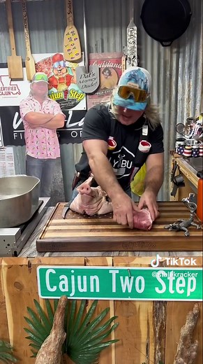 How to Make Old School Cajun Hog Head Cheese | Louisiana Recipe