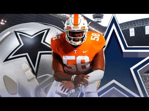 #Cowboys Meet with Darnell Wright, Potential Future Right Tackle + More