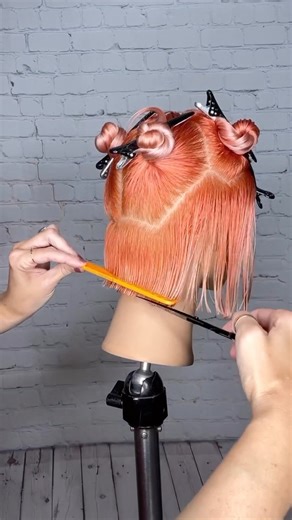 55K views · 1.6K reactions | Just the cut  . ⁣. .⁣ .⁣ #carrielovesedu #behindthechair #cuttingshapes #thedemipaulmitchell #haircuttingclasses #haircuttingcourse #paulmitchellpro #haircuttingstyle #haircuttingtechnique #bluntbob #haircuttingtechniques #bobhaircut #haircuttingtutorial #haircuttingtutorials #haireducation #hairtransformation #tampastylist | Carrie Loves Edu | Facebook