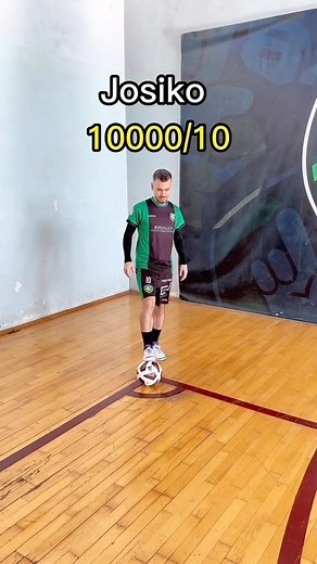 Skills Crew on Instagram: "Stop Challenge ⚽️藍 #football #soccer #calcio #futsal #futsalchallenge #footballchallenge #futsalskills"