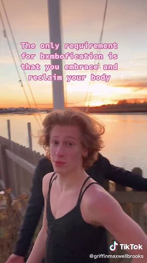 What is Bxmbo? Understanding Bimbofication and Embracing Your Body