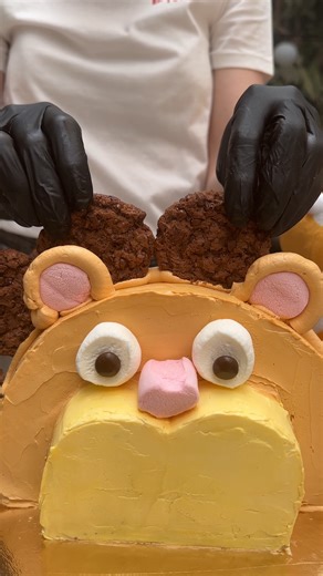 Lion Cake! The king of all cakes 👑🦁 | Chefclub Network
