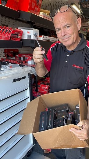 Free Snap-On Ratchet Razors!!! | Snaponmadness