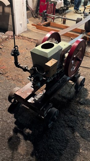 Stover 2hp hit and miss engine CT2 powering lineshaft. Just put a lighter spring in the governor to make it run slower. Need to paint the engine soon #hitandmissengine #flatbelt #antique #waterpump #oil