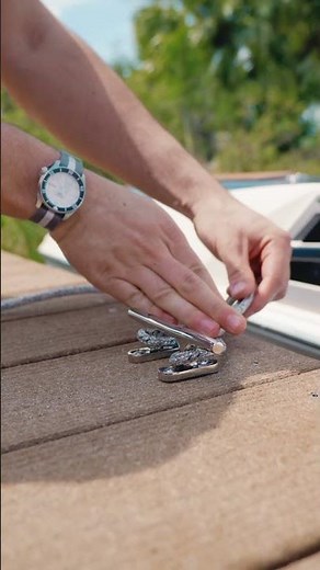 DREADKNOT: The knot-free dock line that makes docking easier for everyone! #boating #docking