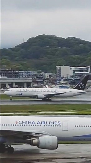 2026/04/15② 国際線送迎デッキから #fukuokaairport #japan #福岡空港 #飛行機