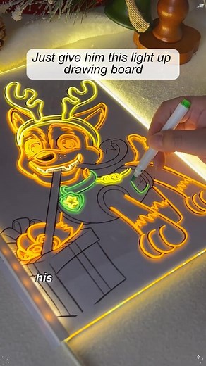 From “Merry Christmas” signs to cute cartoon sketches, this light board turns any picture into an easy-to-trace masterpiece. 💡🖍️ Reuse it every day with the included markers, wipe it clean, and create a brand-new glowing scene—ideal as a magical gift for little artists, classrooms, or festive family nights. | Gotsomecool