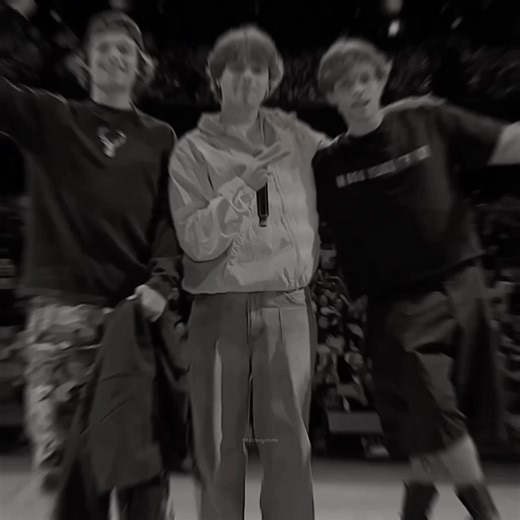 #STURNIOLOTRIPLETS — the way they all serve face || rm/ib: sophia.thepurs3 scp :: irisscp, mattcinesscp, sturniolotrs.scp || #fyp #viral #fypシ #2016 || matt nick chris sturniolo trio edit hot viral video 2016 song trendsetter vsp video star edit