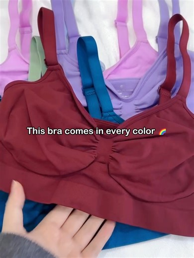 Seamless bra hack: zero lines, 100% comfy.#feelingirlofficial #tiktokshopholidayhual #snatch #comfortable #bra #feelingirlbra