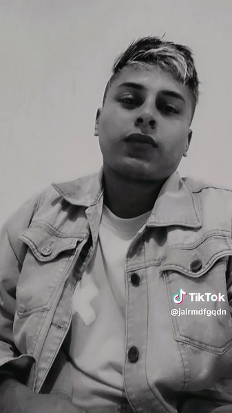 Videos de Danny M.M (@jairmdfgqdn) con “Amiga Mía - Michel El Buenon”