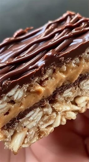 NO-BAKE OATMEAL CHOCOLATE BARS #recipe #food #cooking