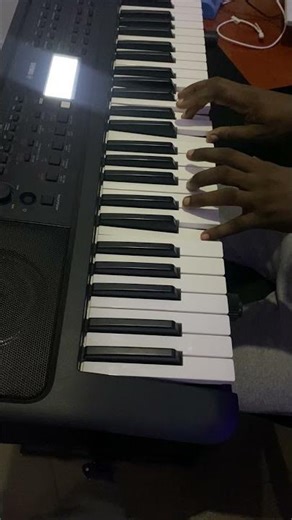 Day 9 — 1-4-1-5 Chord Progression on Piano 🎹🕊️ The Foundation of Every Worship Song #Shorts
