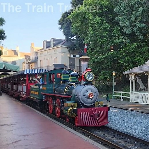 Disneyland Railroad E.P. Ripley Rolls into New Orleanes Station!