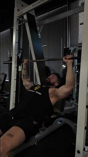 Exercise Tutorials - Smith Machine (High) Incline Press