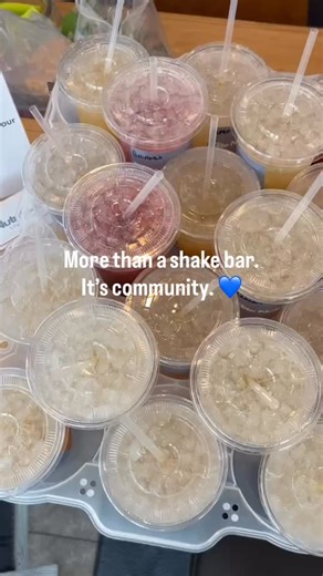 One of our favorite parts of what we do is giving back to the people and businesses that support us every single day. From teas to exclusive perks, we love finding ways to show appreciation to our local community. ✨ Want your workplace or favorite local business to be our BIG DEAL Business of the Day? 👇 Drop a nomination in the comments and tell us: • Business name • Where they’re located • Why they deserve some Elite Nutrition love We’ll be choosing one soon 👀💙 Tag a business owner who needs