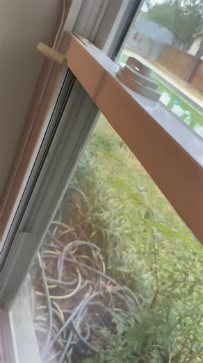 Detect and Inspect LLC on Instagram: "👀 There it was! Deficient window locks 🔒 Flippers will flip 😅 Shortcuts might look good, but safety always matters. Time to get her fixed! 🕵🏼‍♂️ Tim Hastings • InterNACHI® Licensed ⚙️ Detect & Inspect • East Texas #ThereItWas #HomeInspector #TexasHomes #InspectionFinds #HouseHack #HomeSafety"