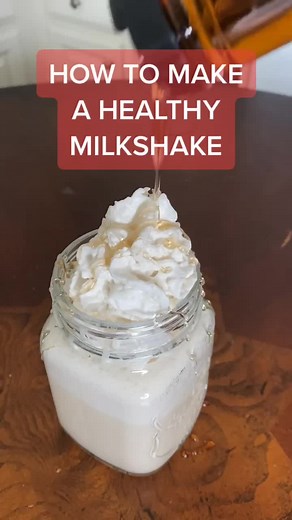 Healthy Vanilla Almond Milkshake Recipe