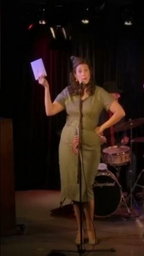 Vintage 1940s Swing Concert in Paris | @lesjinglebellesparis #1940smusic #livemusic #andrewssisters