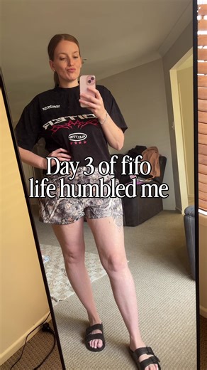 Day 3 of FIFO life & solo parenting and my body finally staged a protest 😅 Yesterday was netball, chaos, mum mode on overdrive… This morning I nearly passed out and realised I hadn’t eaten dinner, hadn’t slowed down, and hadn’t even showered. So today’s vibe? Less coffee. More fuel. Slower pace. Still productive — just not running on fumes and delusion anymore. If you’re in your I’ll eat later era… this is your sign 🤍 #fifomum #realmumlife #postpartummum #mumhumour #aussiemum