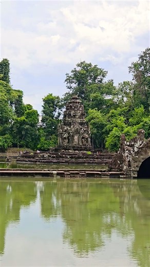 Neak Pean Temple | The Ancient Island Temple in Angkor Area.