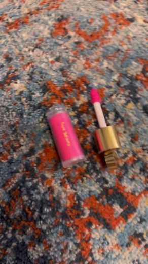 Making a @Rare Beauty blush!🫶💓✨ #rarebeauty #rarebeautyblush #diy #swiftie #skincare #summer #dupe #sephora #sephoracanada #cardboardcrafts #xoxocloudyfidgets #cardboardskincare